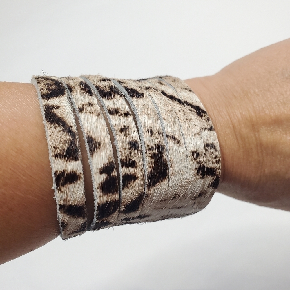Tandy Leather Animal Print Bracelet